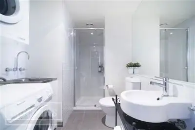 Third view of Homely apartment listing, 605/253 Franklin Street, Melbourne (CBD) VIC
