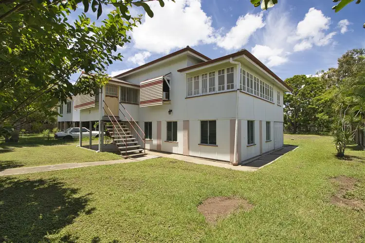 33 Sycamore Street, Pimlico QLD 4812