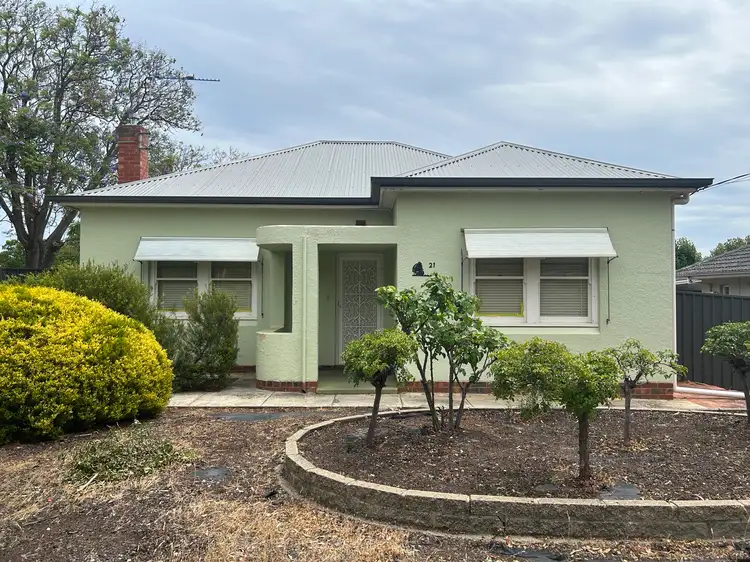 21 Maud Street