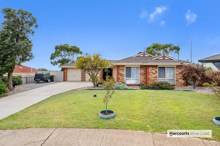 16 Churston Place, Moana SA 5169