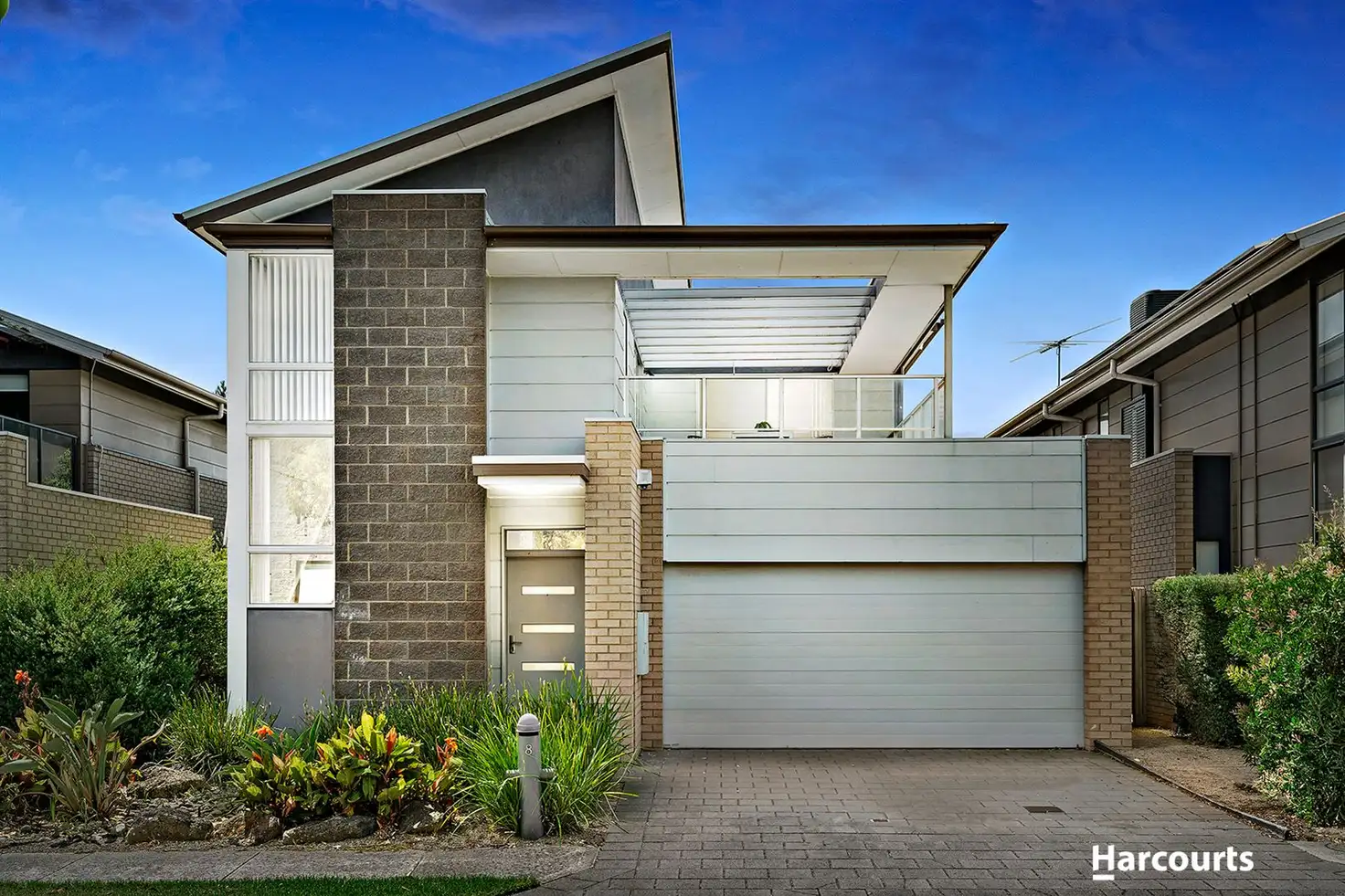 Main view of Homely house listing, 8 Crampton Square, Bonbeach VIC 3196