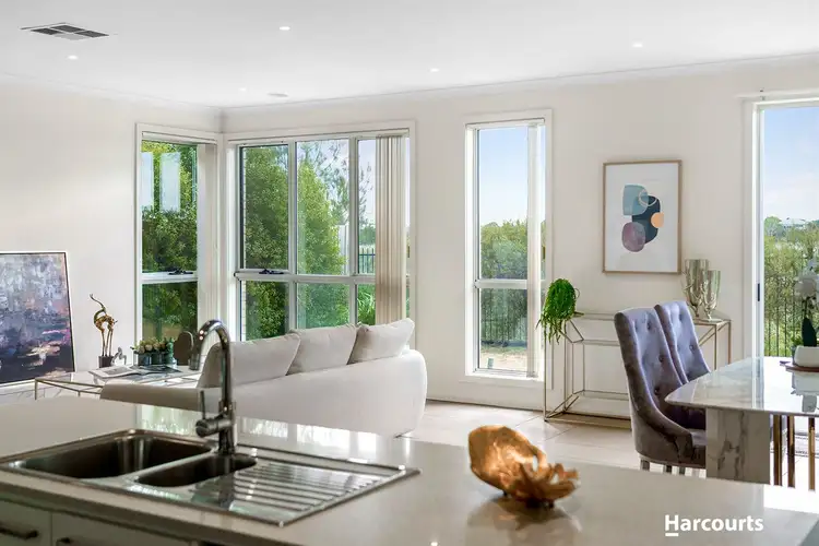 Second view of Homely house listing, 8 Crampton Square, Bonbeach VIC 3196