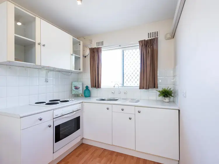 Fourth view of Homely unit listing, 11/176 Elliott Road, Scarborough WA 6019