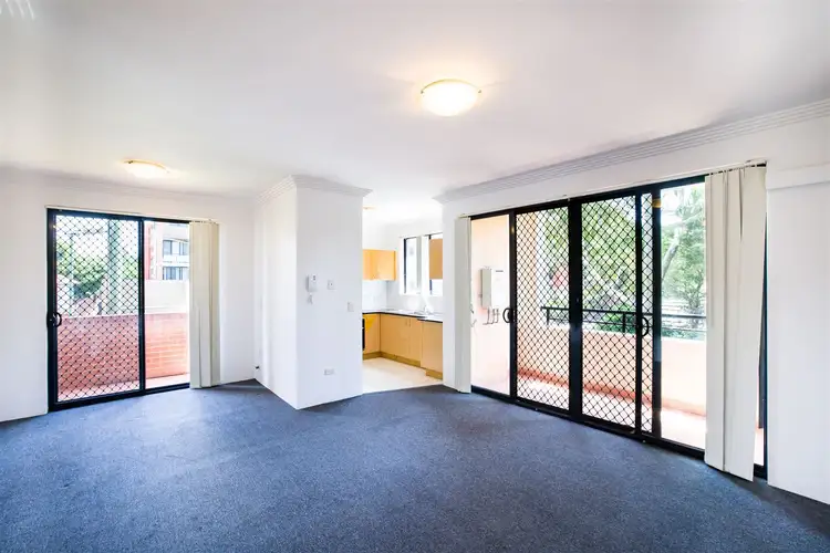 12 - 14 Mombri Street