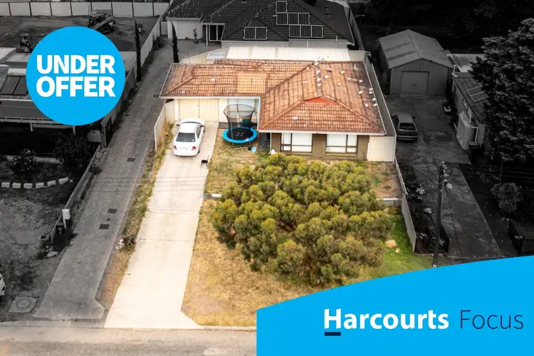 27A Saturn Street, Beckenham WA 6107
