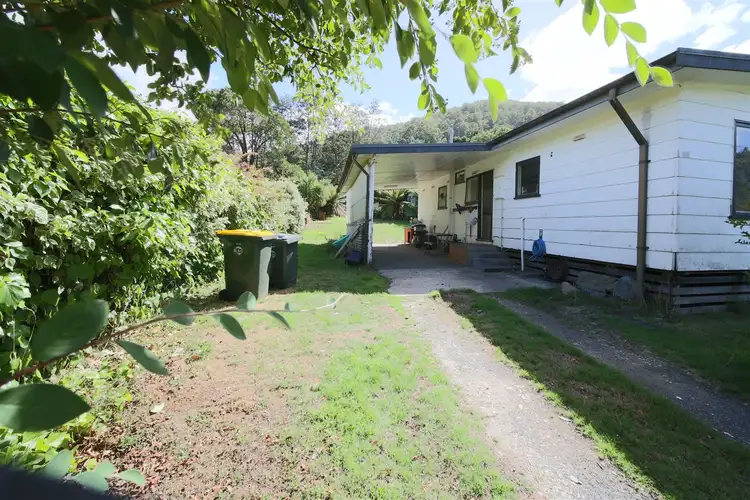 13 Howard Street, Rosebery TAS 7470