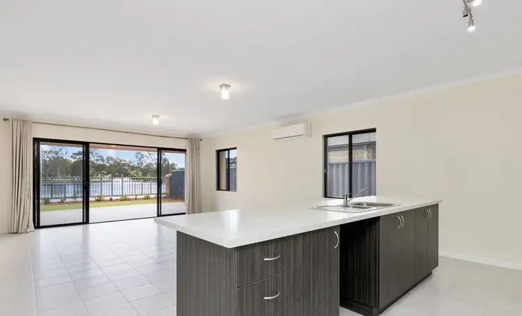 Seventh view of Homely house listing, 5 Callistemon Gardens, Baldivis WA 6171