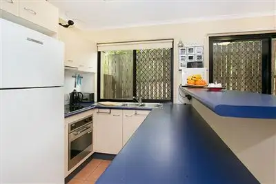 Fifth view of Homely townhouse listing, 4/130 Hamilton Road, Moorooka QLD