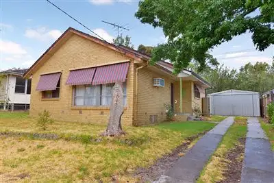 50 Rosemary Crescent, Frankston North VIC