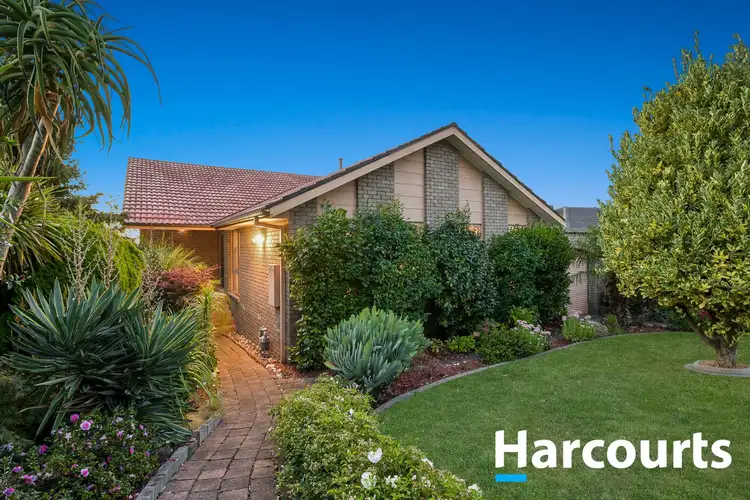 23 Monkhouse Drive, Endeavour Hills VIC 3802