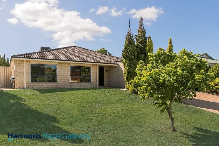 8 Herdsman Court, Success WA 6164