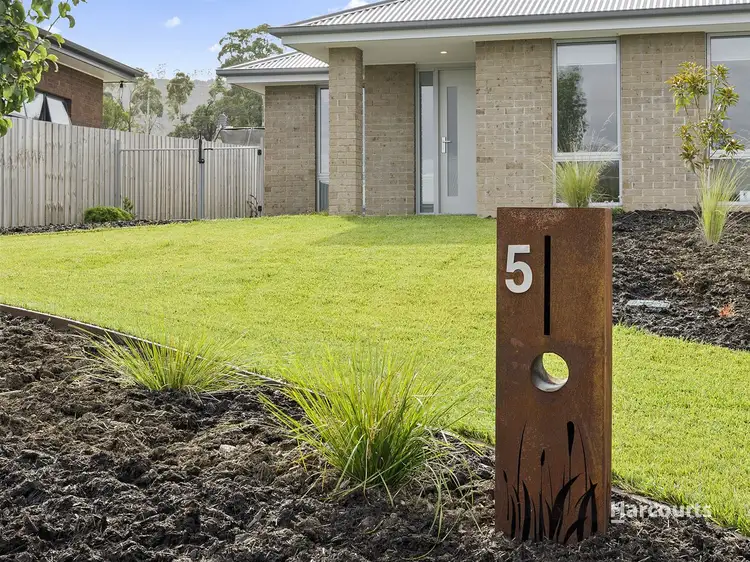 5 Mabel Close, Rokeby TAS 7019