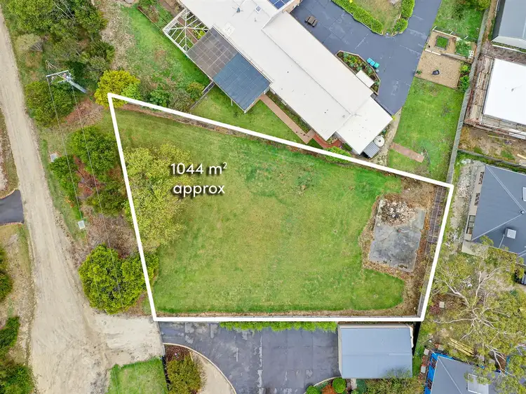 24 Trafalgar Street, Bittern VIC 3918