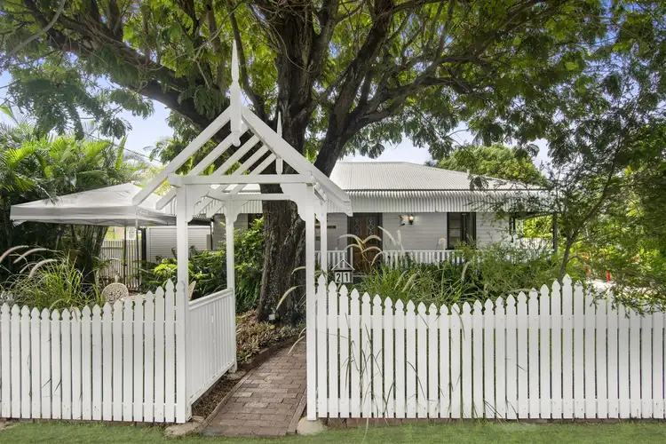 21 McLeod Street, Currajong QLD 4812