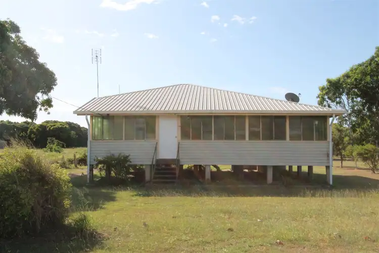 84 Fifteenth Street, Home Hill QLD 4806