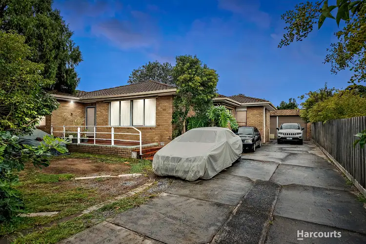 10 Mountview Avenue, Hallam VIC 3803