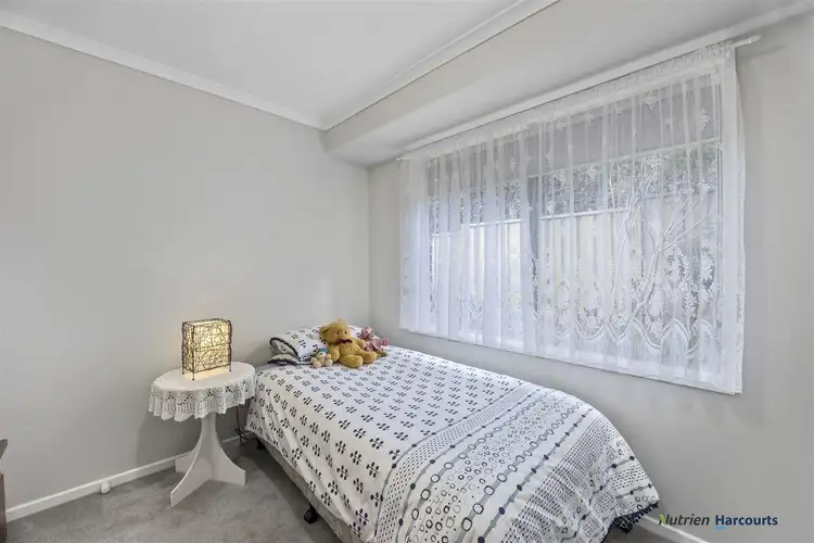 Seventh view of Homely house listing, 10 Oswald Drive, Alexandra VIC 3714