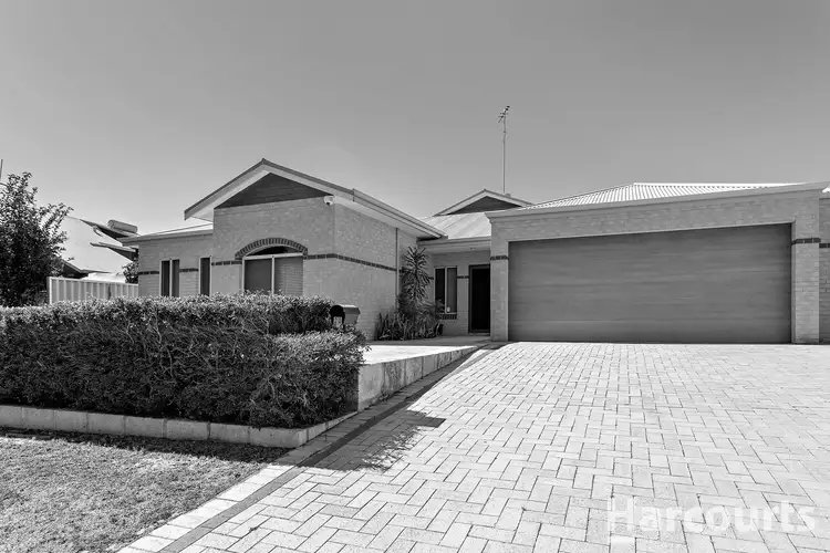 20 Manildra Drive, Dudley Park WA 6210