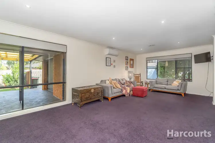 Sixth view of Homely house listing, 2 Lowe Place, Warragul VIC 3820