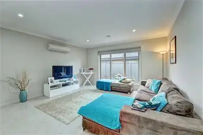Second view of Homely house listing, 10 Wilmott Street, Alfredton VIC 3350
