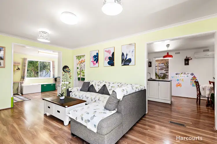 Second view of Homely house listing, 6 Cormorant Close, Endeavour Hills VIC 3802