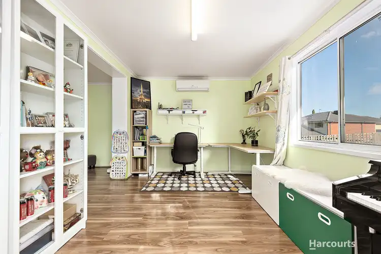 Fifth view of Homely house listing, 6 Cormorant Close, Endeavour Hills VIC 3802