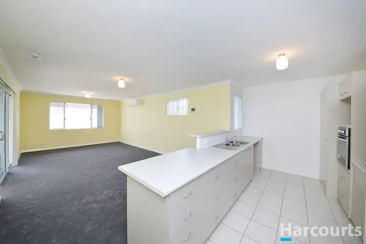 Fourth view of Homely villa listing, 16/20 Redmile Road, York WA 6302