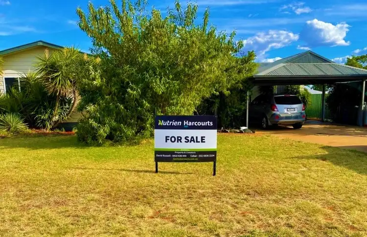 16 Clifton Place, Cobar NSW 2835