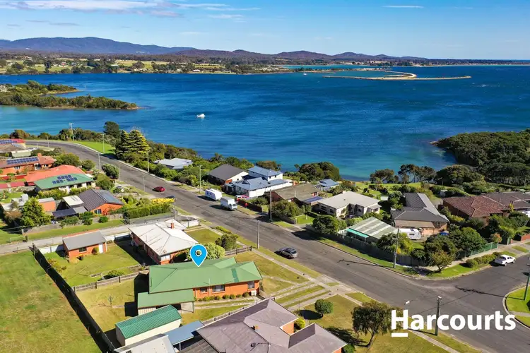 16 South Street, George Town TAS 7253
