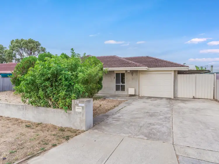 20 Kurrawa Street, Hillman WA 6168