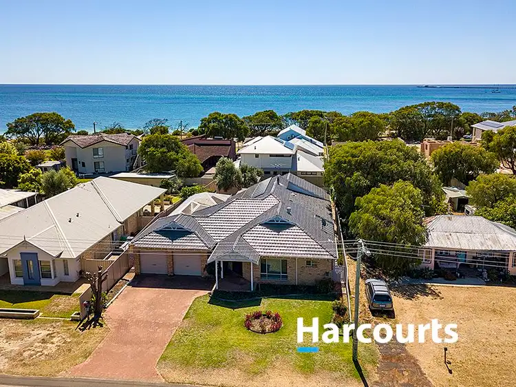 21 Thomas Street, West Busselton WA 6280