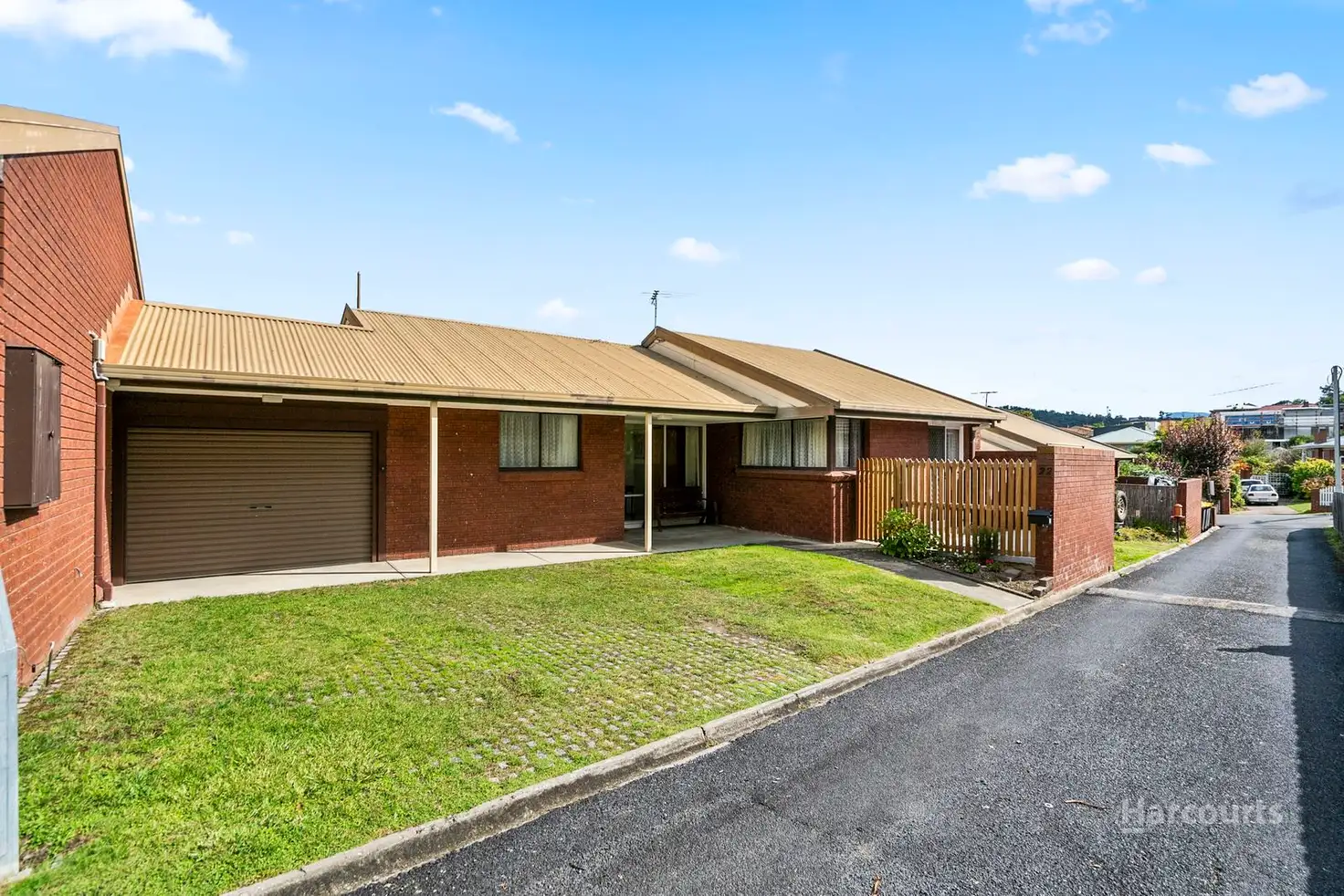 Main view of Homely unit listing, 2/27 Beach Road, Lindisfarne TAS 7015