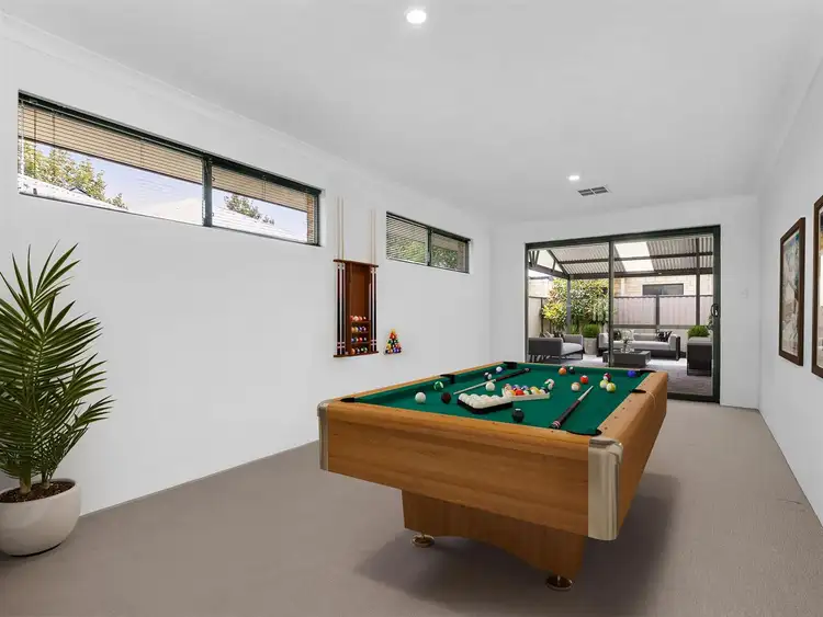 Fourth view of Homely house listing, 6 Versailles Pwy, Aubin Grove WA 6164