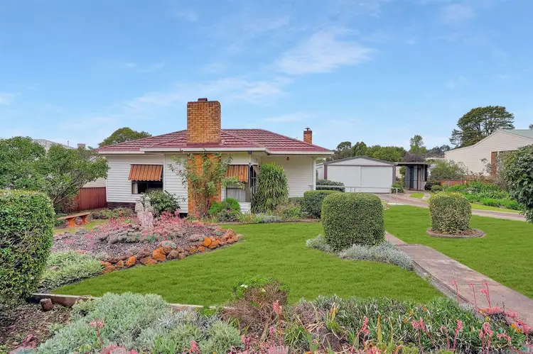 16 McEvoy Street, Casterton VIC 3311