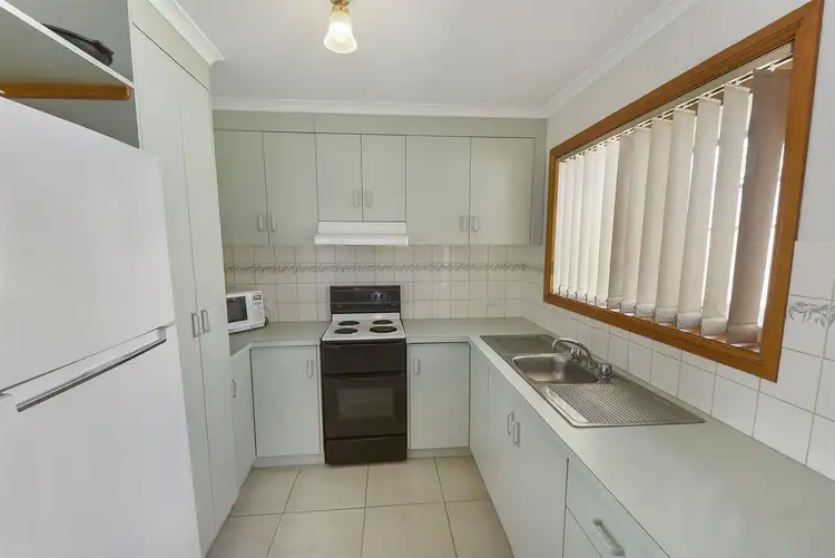 Fourth view of Homely unit listing, 2 Mary Street, Horsham VIC 3400