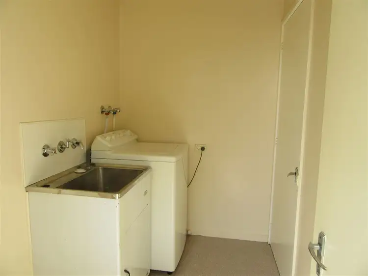 Fourth view of Homely flat listing, Unit 1/140 Boundary Street, Kerang VIC 3579