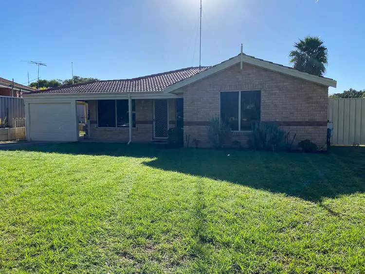 66 Avocet Boulevard