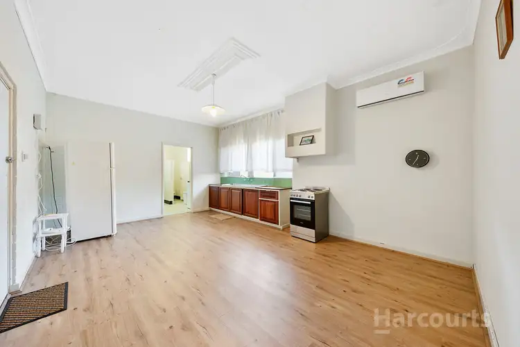 Sixth view of Homely house listing, 2/34 Janis Street, Halls Head WA 6210