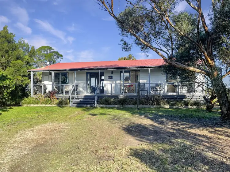 17 Fisher Street, Manns Beach VIC 3971