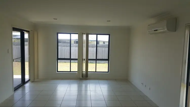 Fourth view of Homely house listing, 8 Sorrento Way, Zilzie QLD 4710