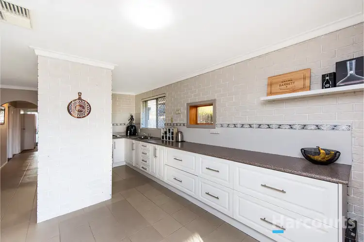 32 Kulindi Crescent, Wanneroo WA 6065
