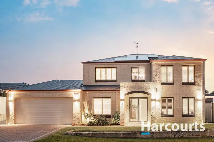 Second view of Homely house listing, 10 Fineview Crescent, Carramar WA 6031