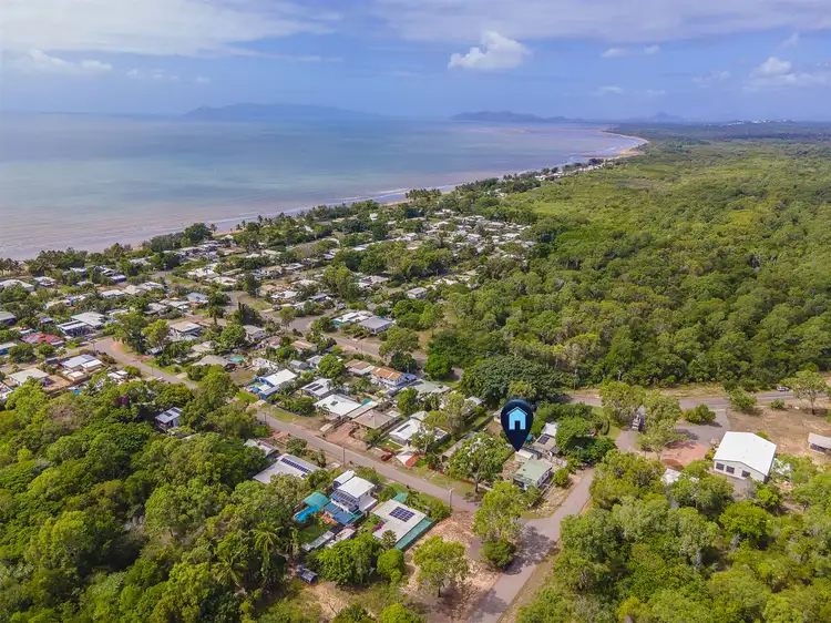 2 Atoll Street, Saunders Beach QLD 4818