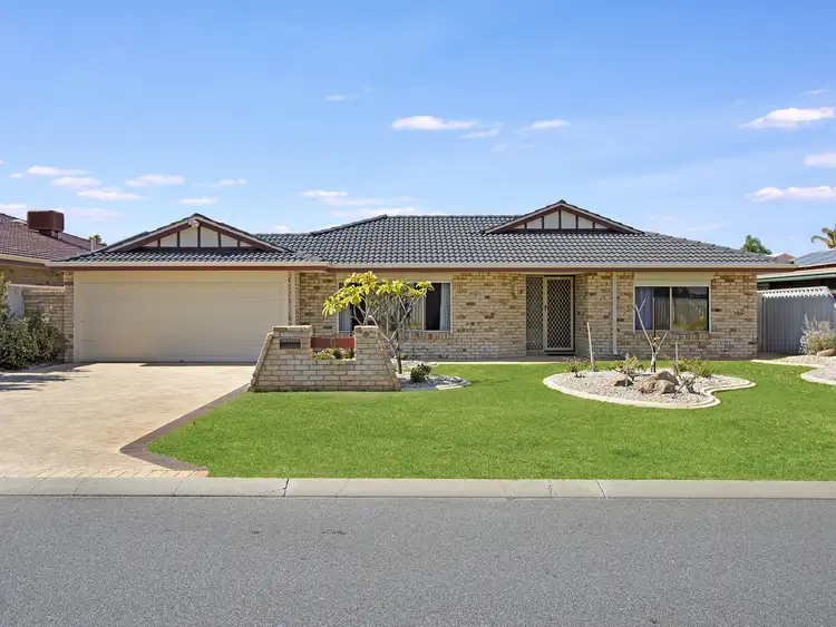 6 Schooner Place, Waikiki WA 6169