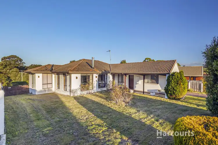 13 Damian Avenue, Downlands TAS 7320