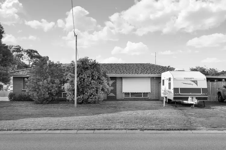 2 Myerick St, Mandurah WA 6210