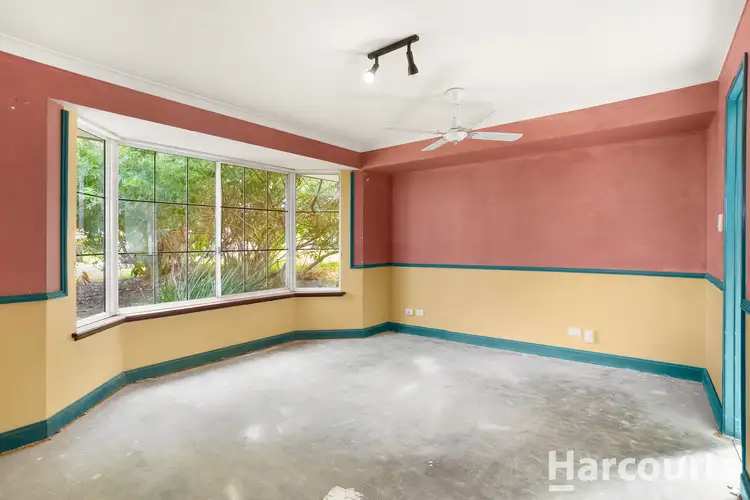 Sixth view of Homely house listing, 6 Coppercups Place, Halls Head WA 6210