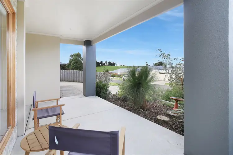 Fifth view of Homely house listing, 19 Eccles Way, Leongatha VIC 3953