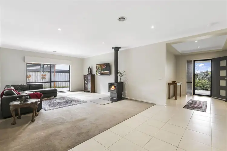 Sixth view of Homely house listing, 19 Eccles Way, Leongatha VIC 3953