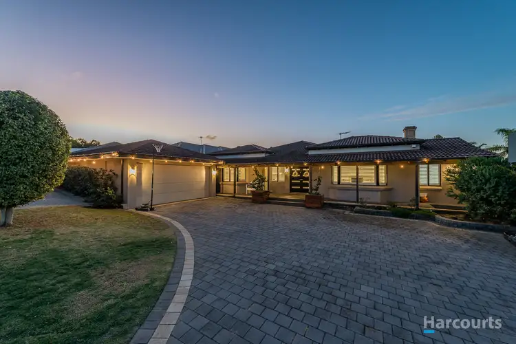 4 St Annes Retreat, Connolly WA 6027